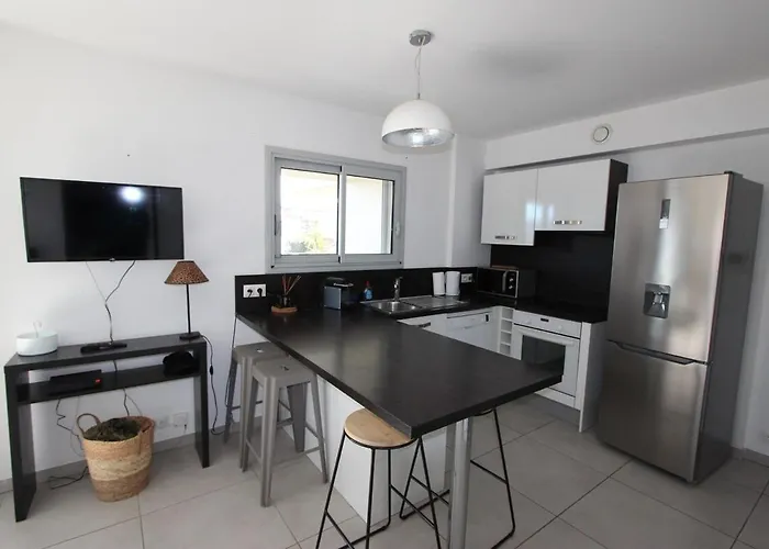 Apartment T2 Centre-ville De Porto-vecchio *